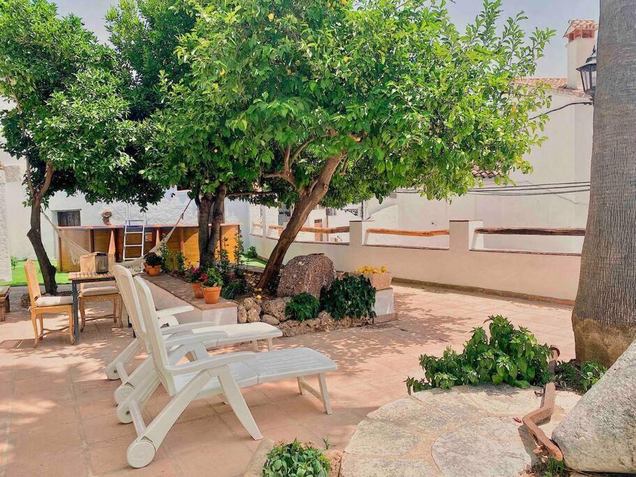 La Palmera. Con Piscina Privada. Holiday home Benadalid