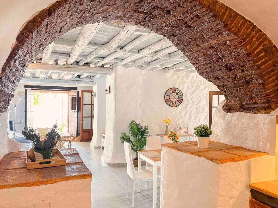 La Palmera. Con Piscina Privada. Casa de vacances Benadalid